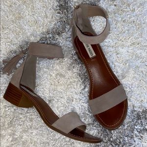 Steve Madden darcie leather ankle strap sandal
